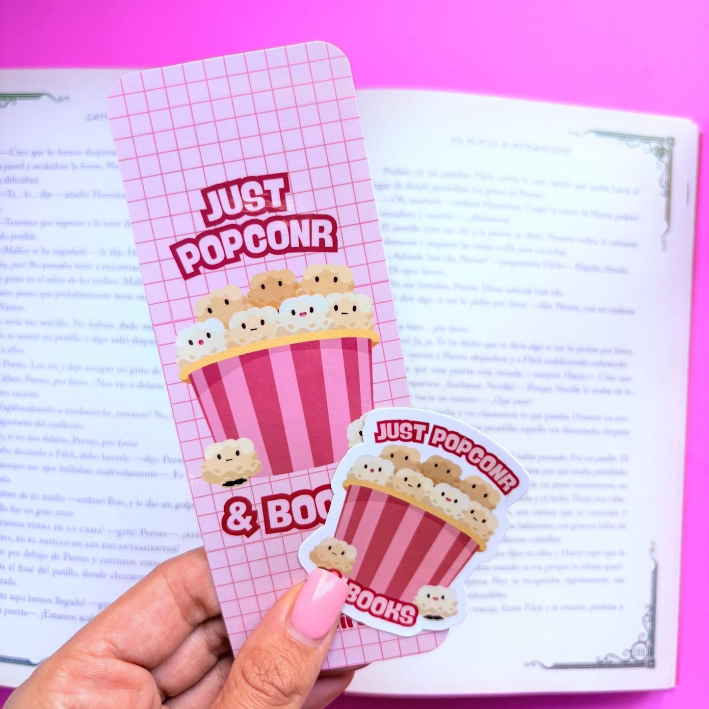 Sticker Just popcorn and books