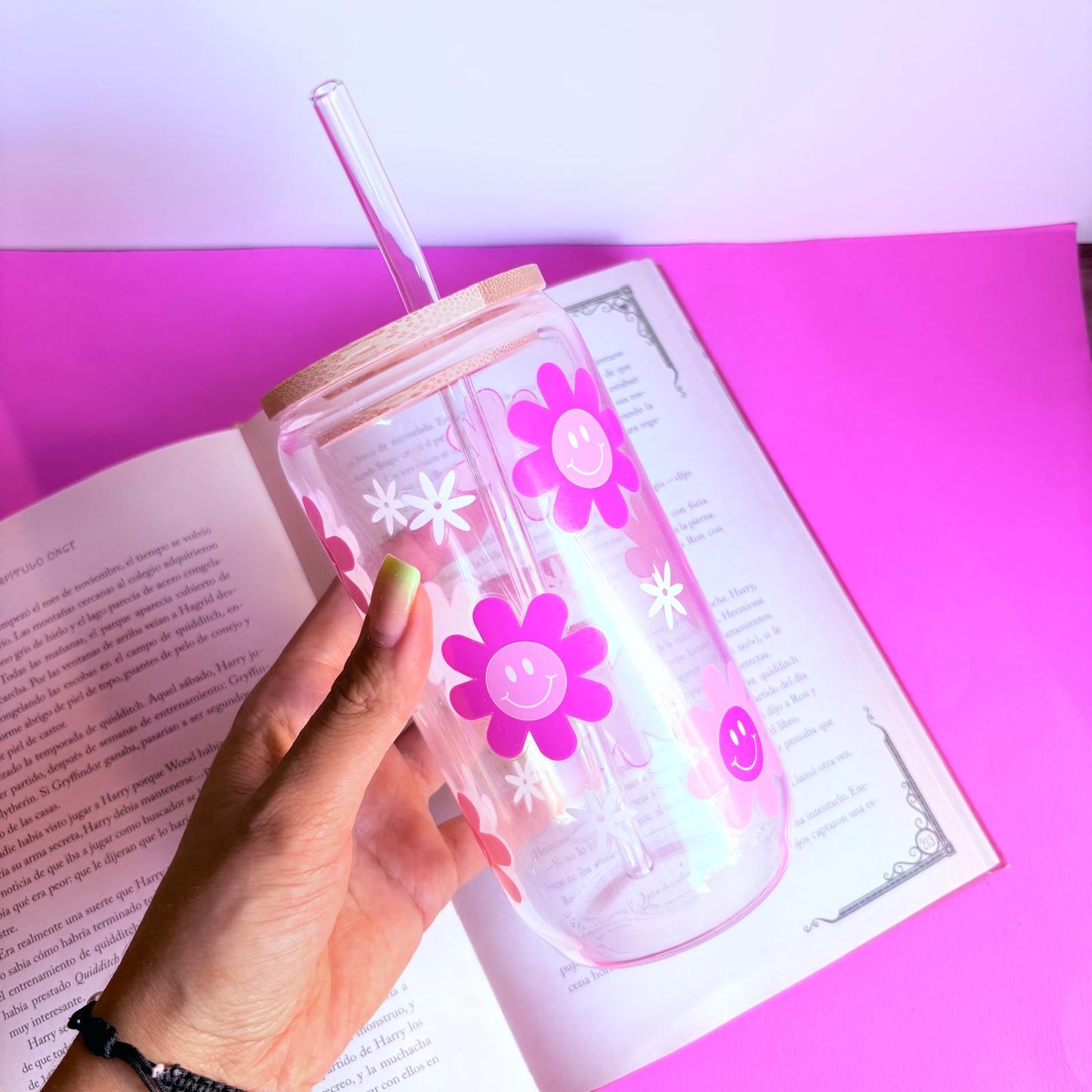 Vaso de cristal flores rosas
